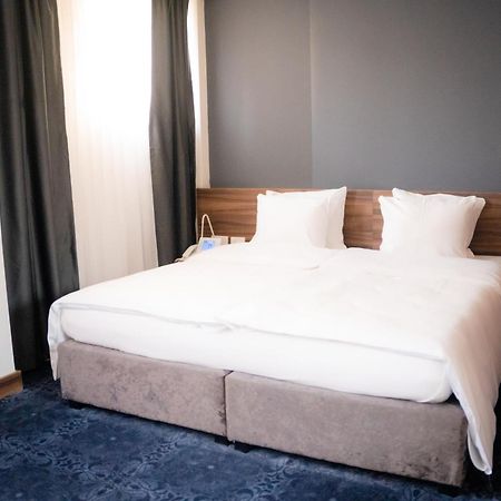 Olivia Rooms 贝尔格莱德 外观 照片